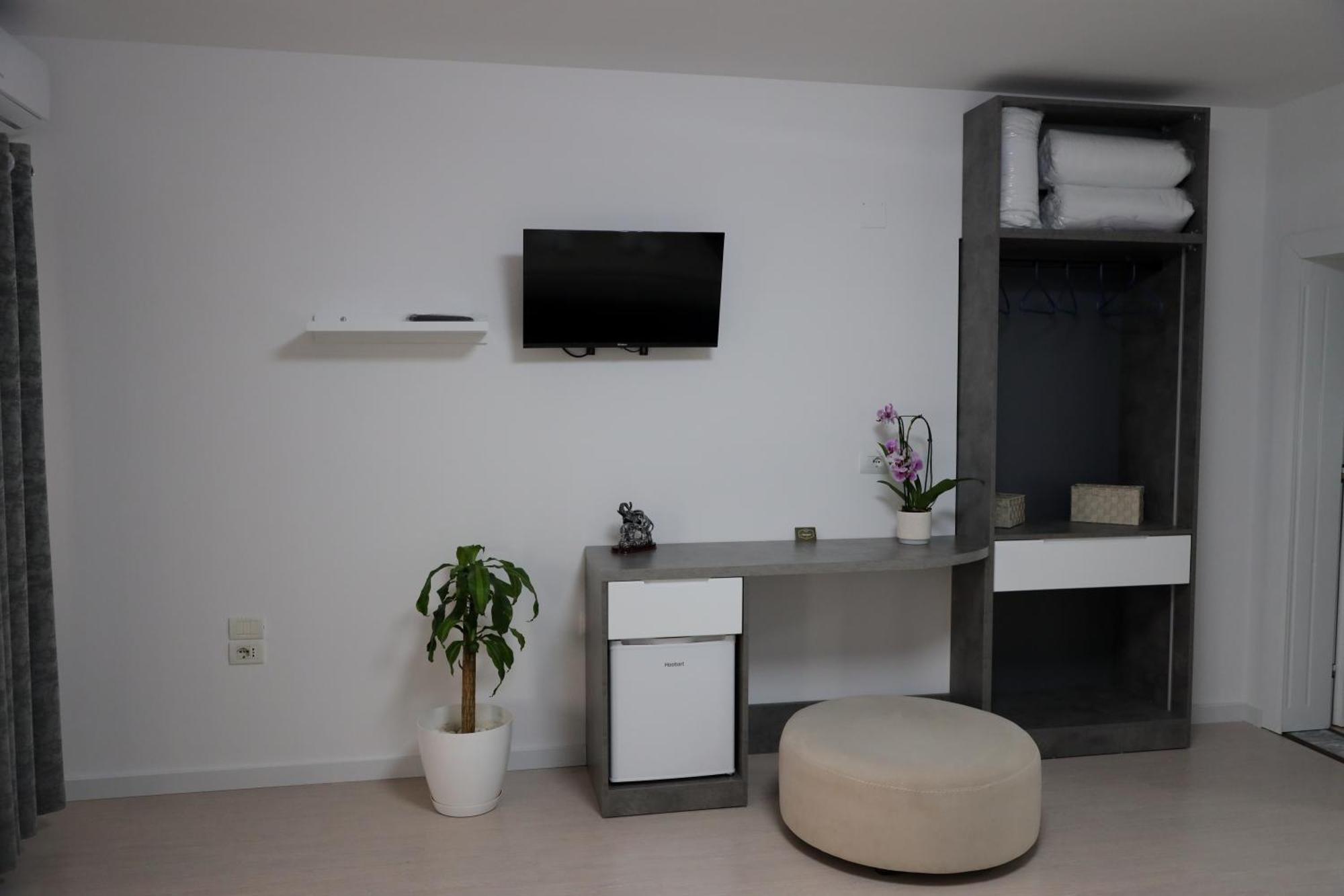 Alesio Guest House Krujë Екстериор снимка